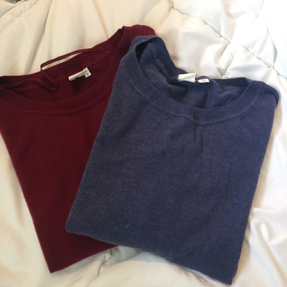 BOGO FREE GAP SWEATER!